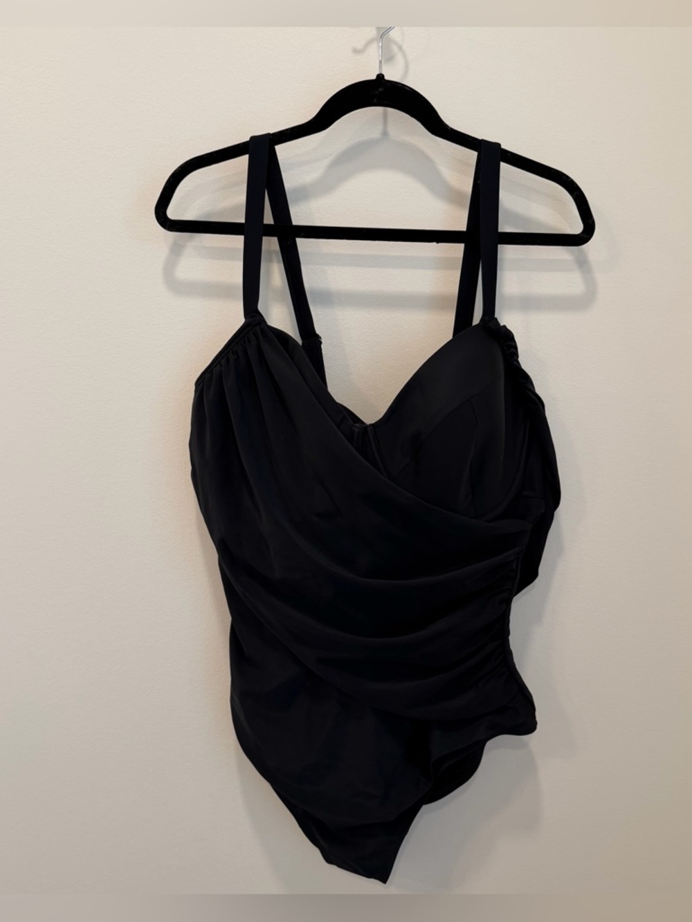 Old Navy Swim 2x Black One Piece Bandeau Ruching NWT Summer Coverage Womens Suit